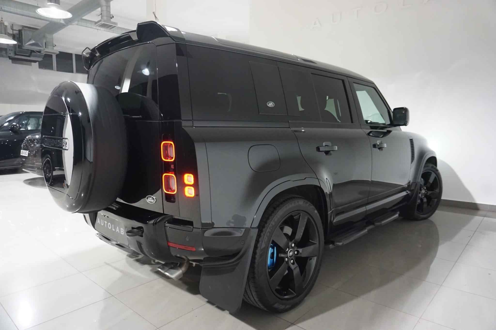 Land Rover Defender 110 5.0 P525 V8 Auto 4WD Euro 6 (s/s) 5dr